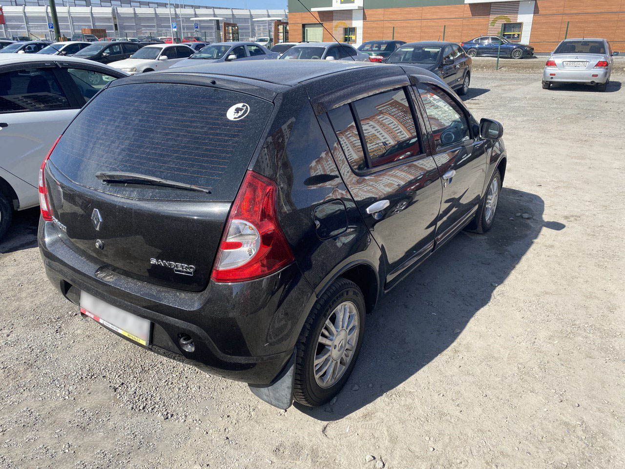 Прокат Renault Logan в Брянске без водителя - 1400 в день